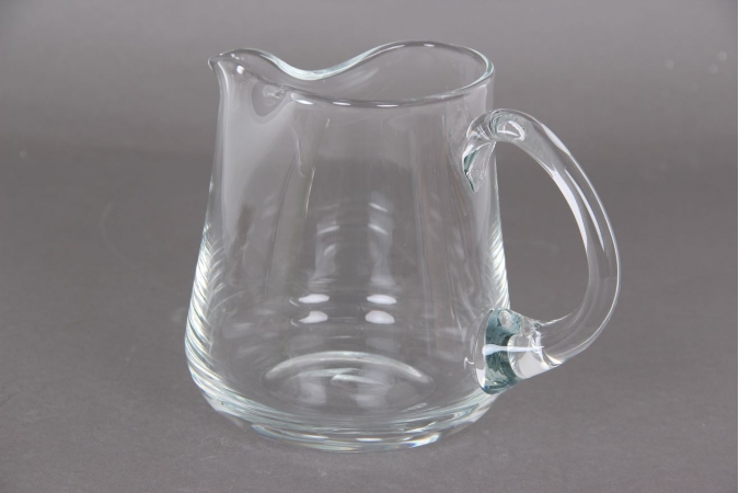 Dusør Betsy Trotwood dejligt at møde dig Glaskande i klart glas med påsat hank.