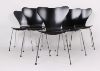 Arne Jacobsen 3107, 6 stole - sorte 