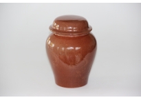 Ceramik pot with lid. 